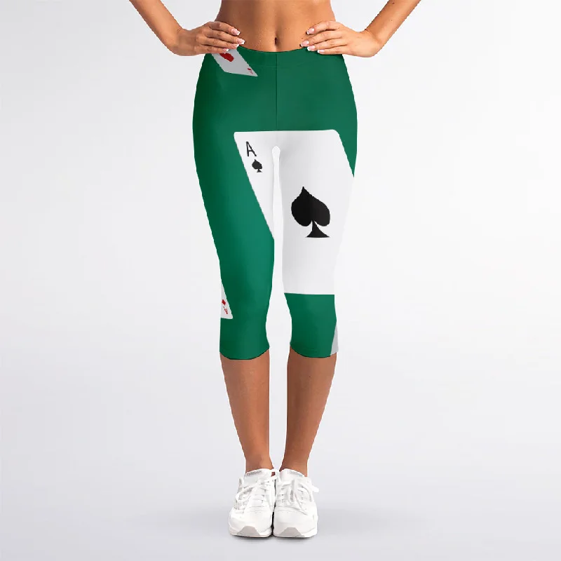 Falling Poker Cards Print Women's Capri Leggings