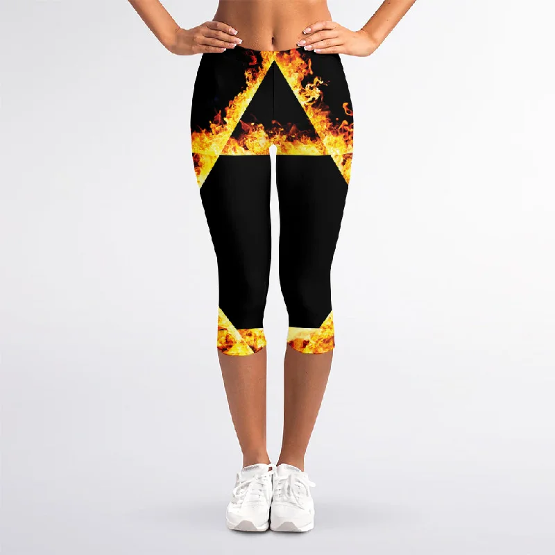 Flaming Star of David Print Women's Capri Leggings