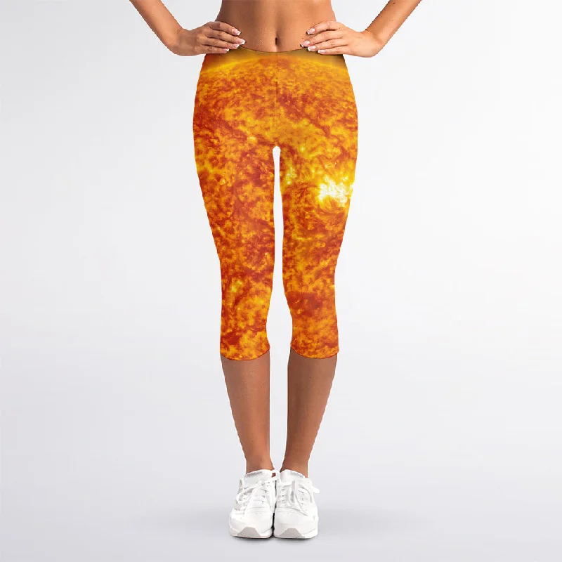 Flaming Sun Print Women's Capri Leggings