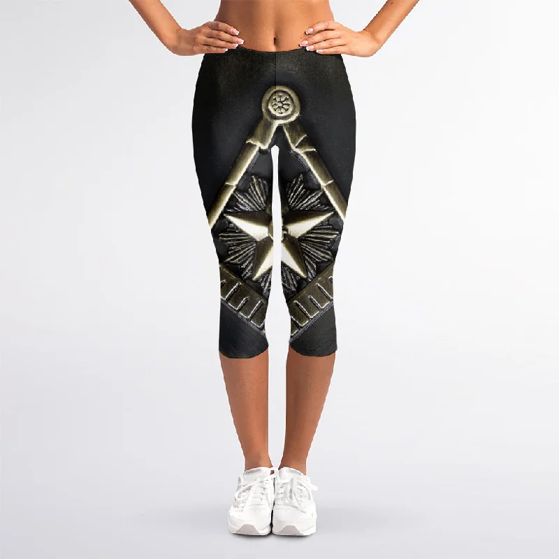 Freemasonry Medal Print Women's Capri Leggings