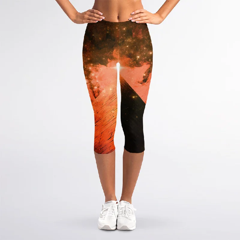 Galaxy Pyramid Print Women's Capri Leggings