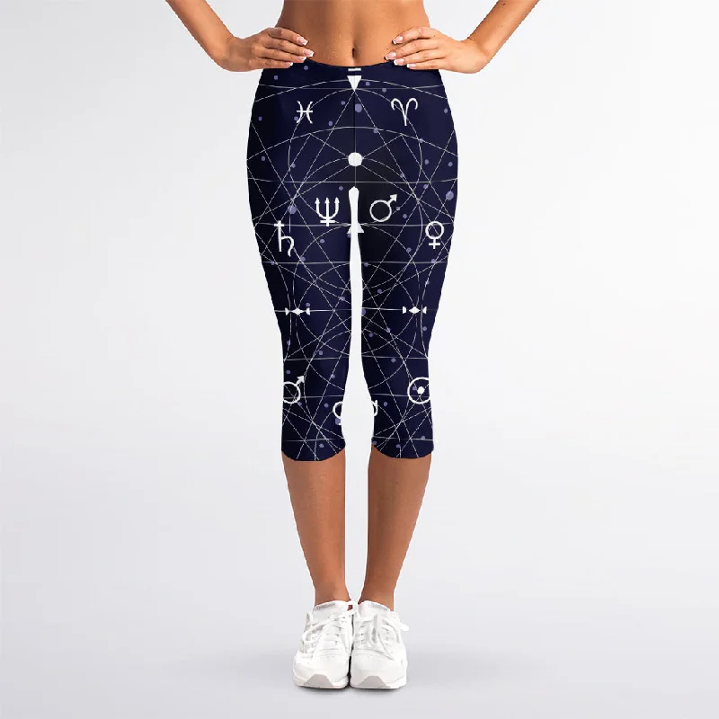 Geometric Moon Phase Print Women's Capri Leggings