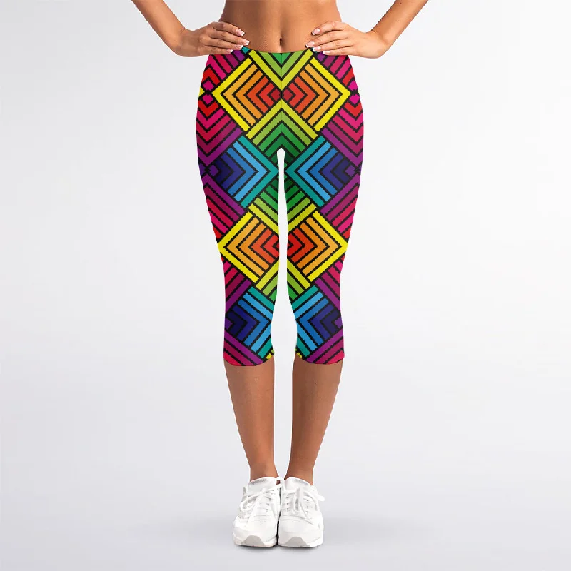 Geometric Rainbow Pattern Print Women's Capri Leggings