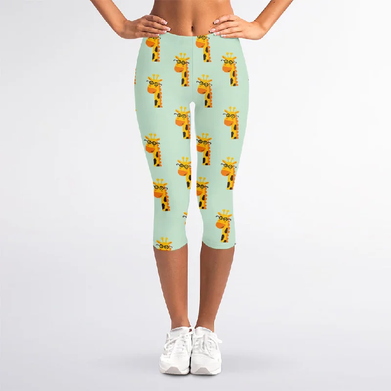 Giraffe With Glasses Pattern Print Women's Capri Leggings