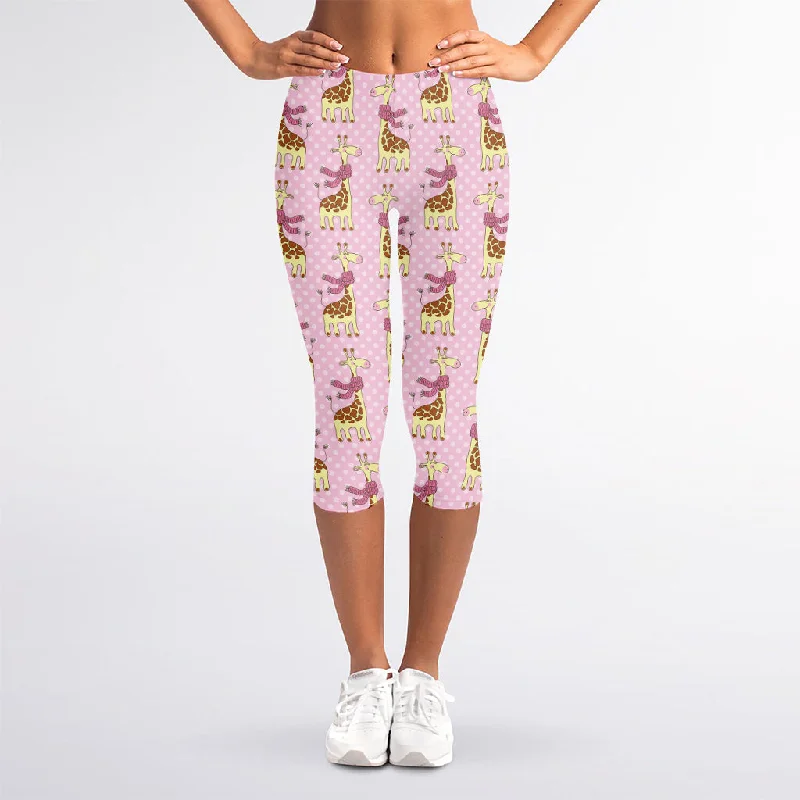 Giraffe With Scarf Pattern Print Women's Capri Leggings