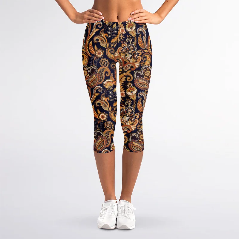 Gold And Blue Paisley Pattern Print Women's Capri Leggings