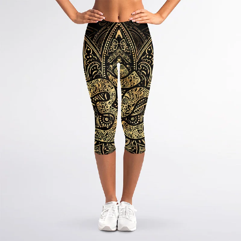 Gold Om Lotus Print Women's Capri Leggings