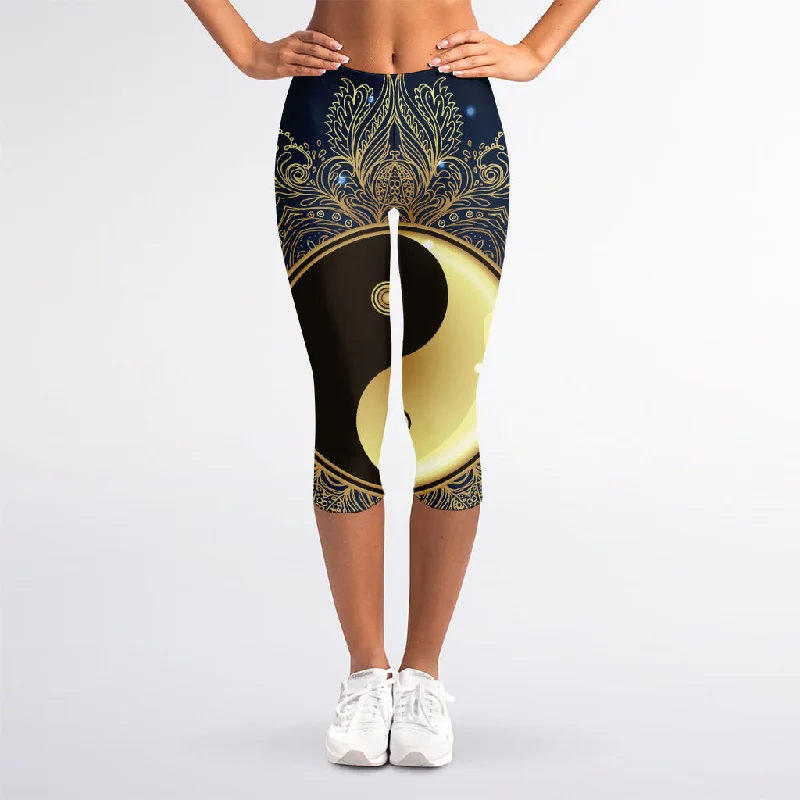 Gold Yin Yang Mandala Print Women's Capri Leggings