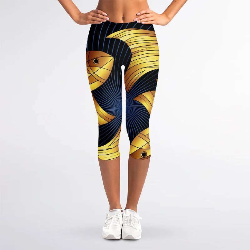 Golden Pisces Zodiac Sign Print Women's Capri Leggings