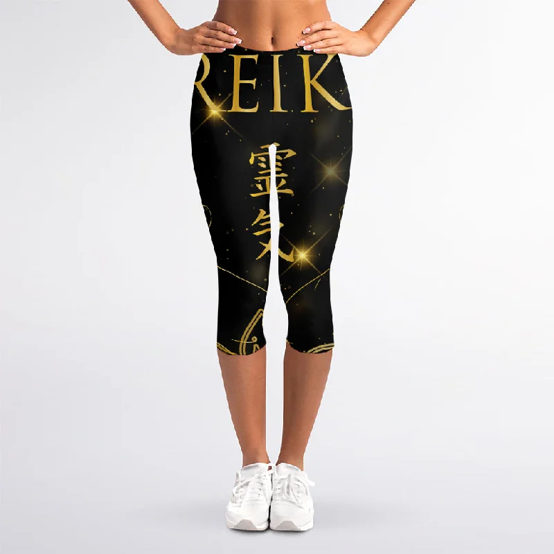 Golden Reiki Print Women's Capri Leggings