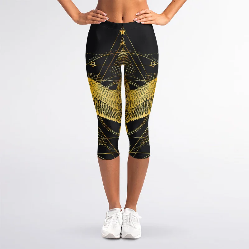 Golden Spiritual Bird Print Women's Capri Leggings