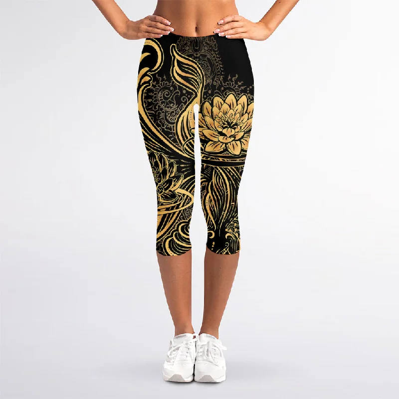 Golden Spiritual Koi Carp Print Women's Capri Leggings