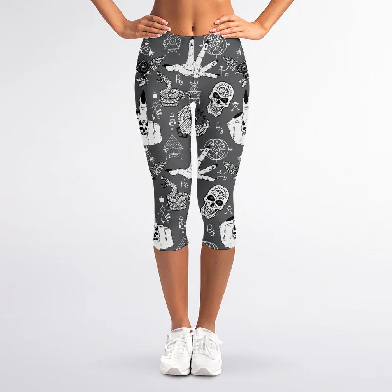 Gothic Wicca Curse Print Women's Capri Leggings