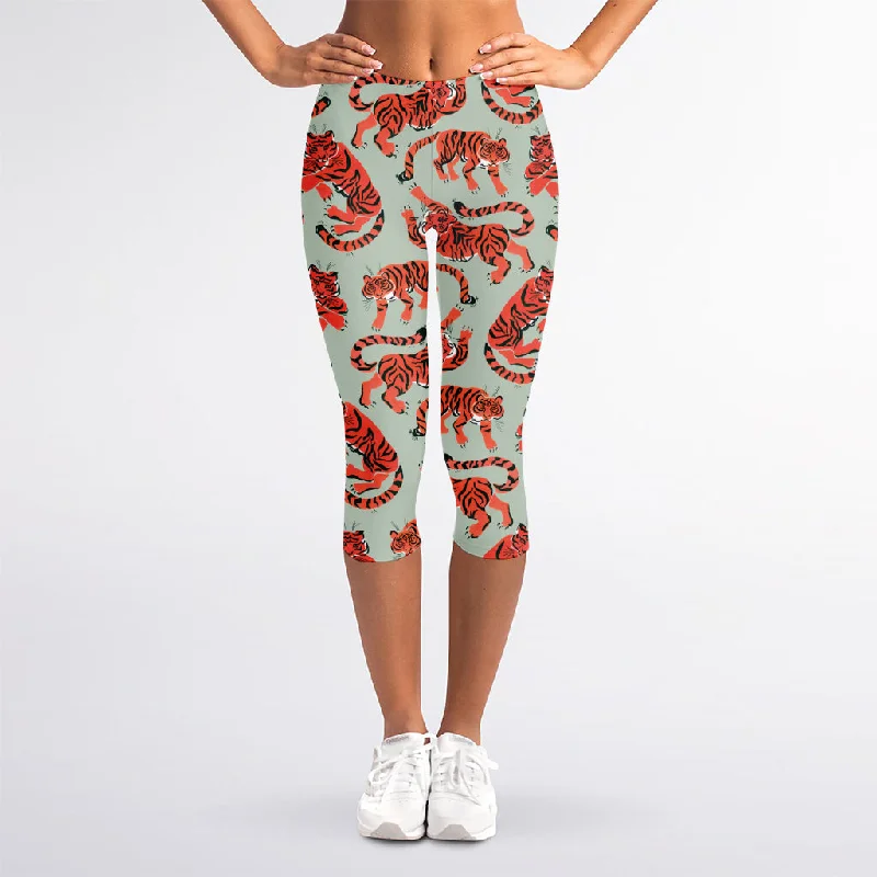 Gouache Tiger Pattern Print Women's Capri Leggings