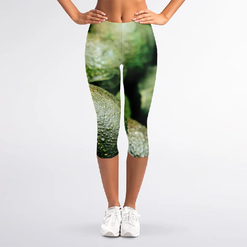 Green Avocado Print Women's Capri Leggings