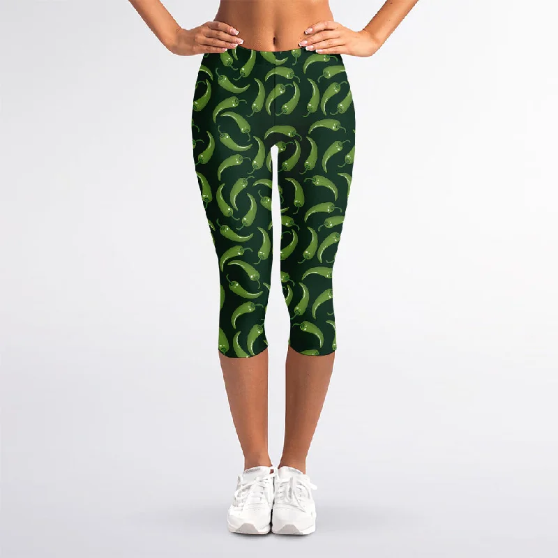 Green Chili Peppers Pattern Print Women's Capri Leggings