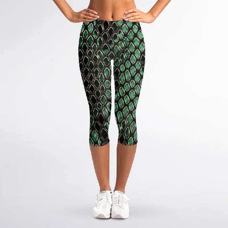 Green Snakeskin Print Women's Capri Leggings