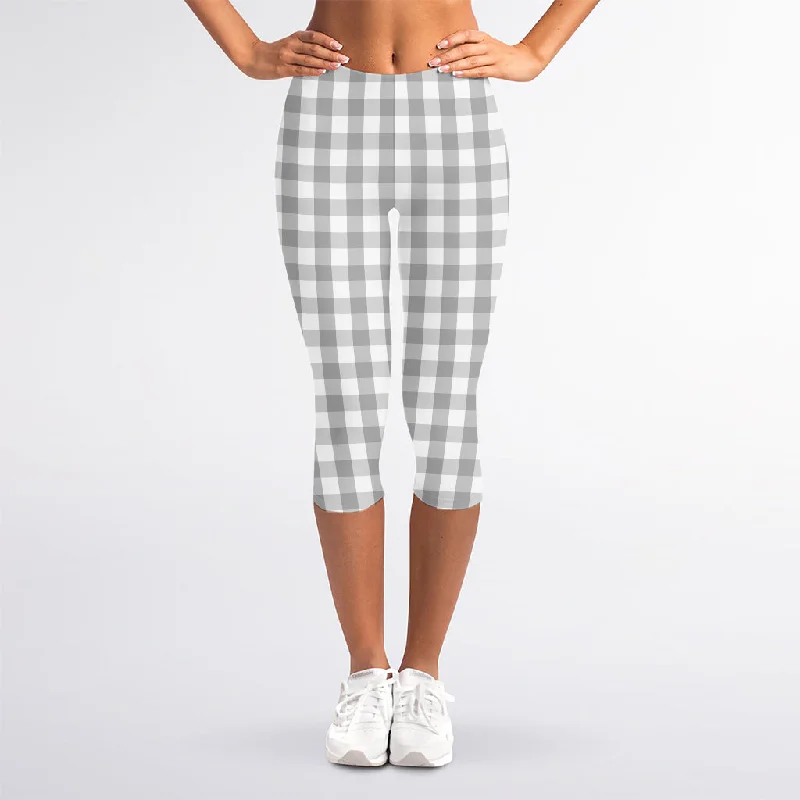 Grey And White Check Pattern Print Women's Capri Leggings