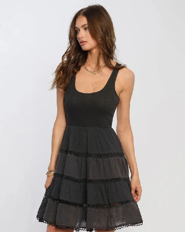 Heartloom Orella Dress In Black